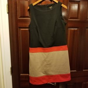 Laundry block formal dress
